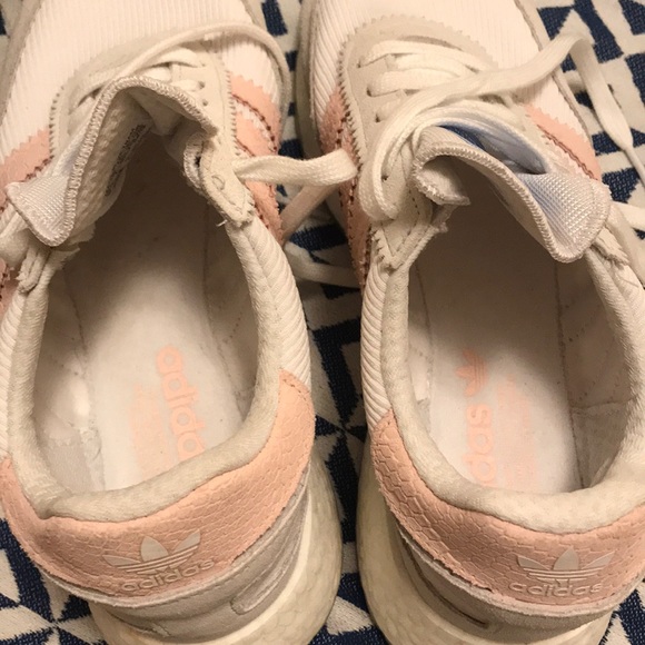 Cute Adidas sneakers - Picture 5 of 5